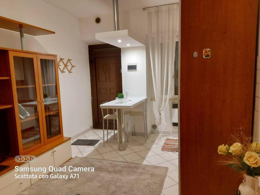 Delizioso Appartamento Centro Storico, Frosinone Exterior photo